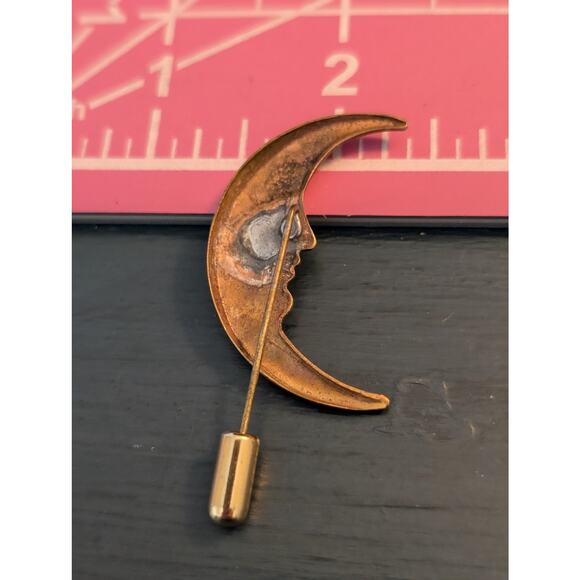 Vintage Gold Tone Moon Face Stick Pin - Picture 2 of 4
